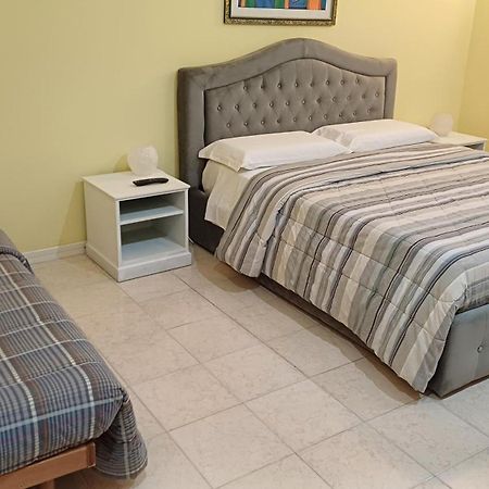 Marenaxos Apartment Giardini Naxos Eksteriør billede